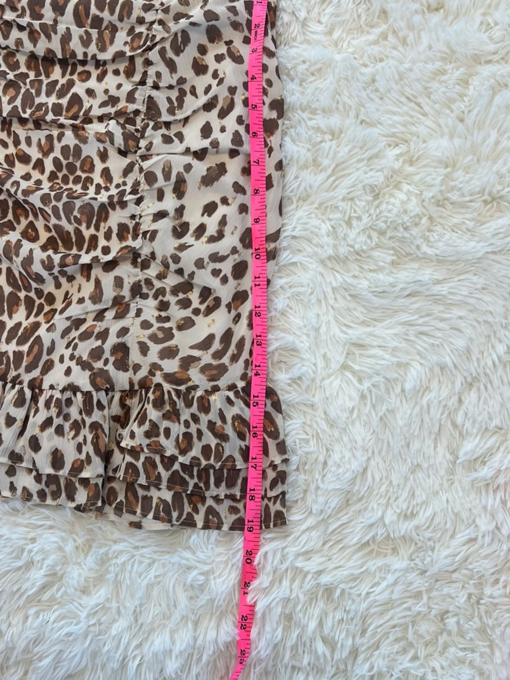 Express Ruched Mini Skirt - Picture 7 of 7